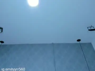 Emilyy_r  live sex cam