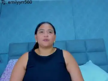 Emilyy_r  live sex cam