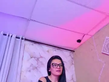 Kelanymilf  live sex cam