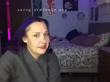 Kreamyk420  live sex cam