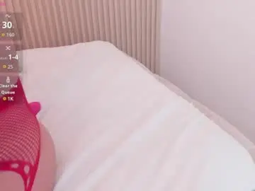 Luci_colins  live sex cam