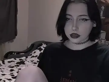 Luckybastrad0677  live sex cam