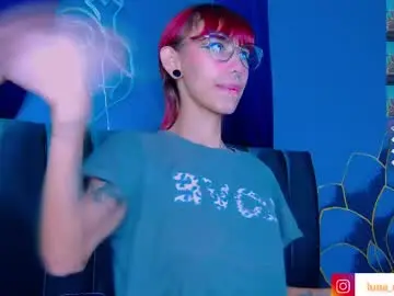Lunamistyc  live sex cam