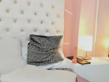 Niiky_thomson  live sex cam