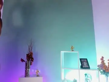 Niiky_thomson  live sex cam