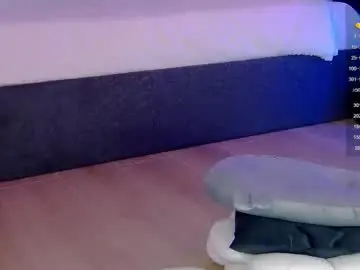 Sayluna  live sex cam