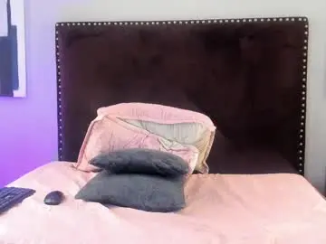 Selenee_star  live sex cam