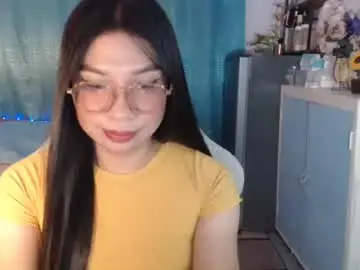 Urwetasianprincessxx  live sex cam