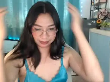 Urwetasianprincessxx  live sex cam