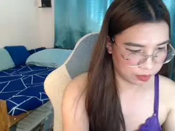 Urwetasianprincessxx  live sex cam