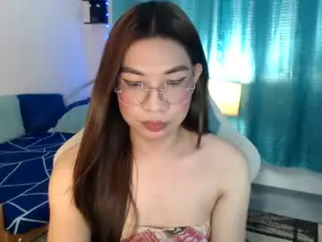 Urwetasianprincessxx  live sex cam