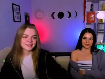 Veronica_bubble  live sex cam