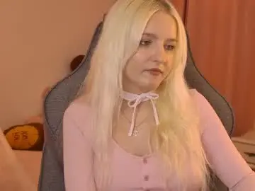 Violamore  live sex cam