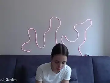 Your_soul_garden  live sex cam