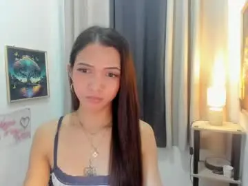 Yourtinybunny  live sex cam