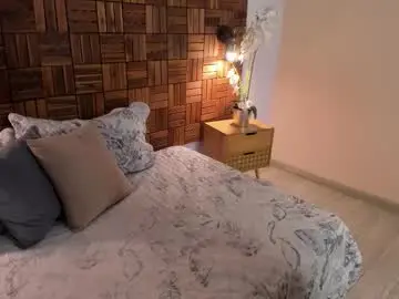 Aniie_west  live sex cam