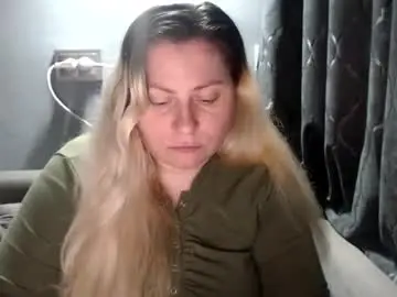 Candycream74  live sex cam