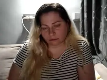 Candycream74  live sex cam