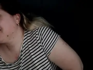 Candycream74  live sex cam