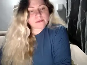 Candycream74  live sex cam