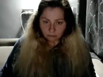 Candycream74  live sex cam