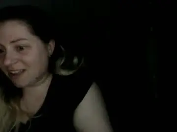 Candycream74  live sex cam