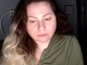 Candycream74  live sex cam