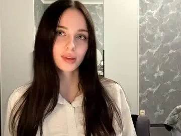 Emilisan  live sex cam