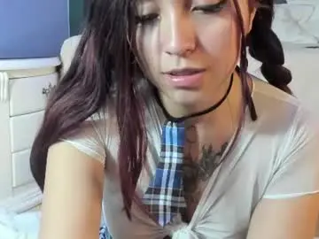 Emily_roberts9  live sex cam