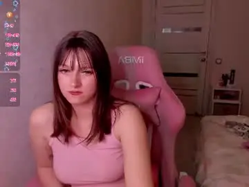 Henta1sonya  live sex cam
