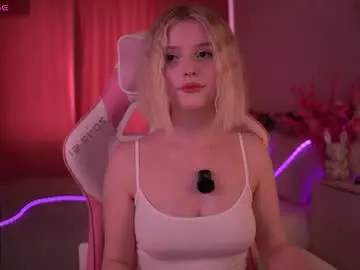 Joice_queen  live sex cam