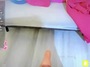 Karla_honey_  live sex cam