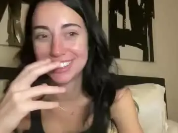 Kristinajuarez  live sex cam