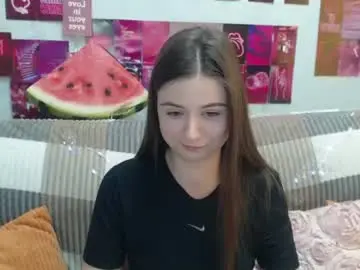 Milanaroz  live sex cam