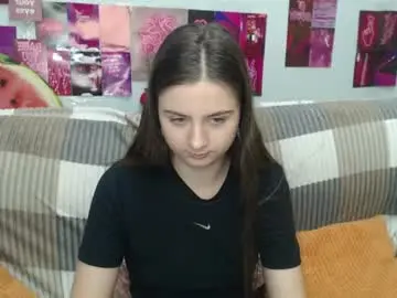 Milanaroz  live sex cam