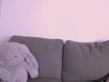 Petite_paola  live sex cam