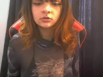 Softy19  live sex cam