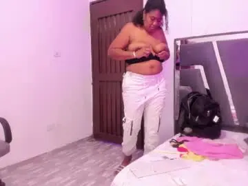 Sophiia88  live sex cam