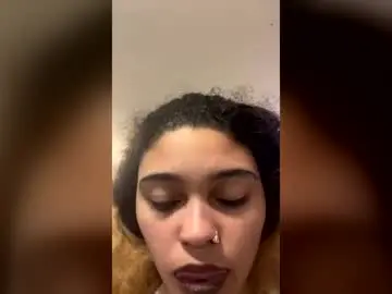 Tiggerr34  live sex cam