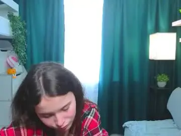 Tuttyfruitty  live sex cam