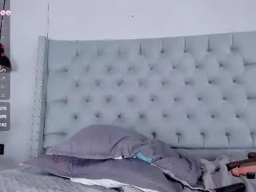 Alexamora__  live sex cam