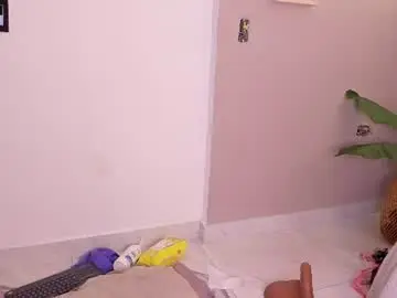 Alexamora__  live sex cam
