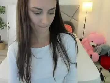 Blueeyeslexxxy  live sex cam