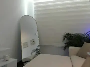 Doll_oriana  live sex cam