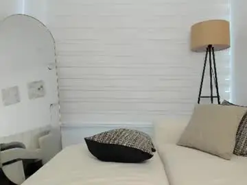 Doll_oriana  live sex cam