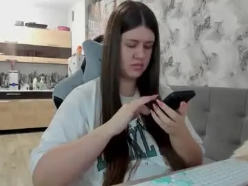 Elisa_kollin  live sex cam