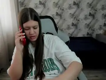 Elisa_kollin  live sex cam