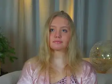 Emilyevansen  live sex cam