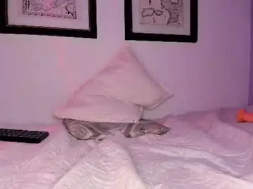 Kattyblum  live sex cam