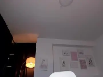 Keisha_west  live sex cam